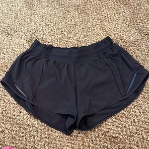Hotty hot LR short 2.5” lined
